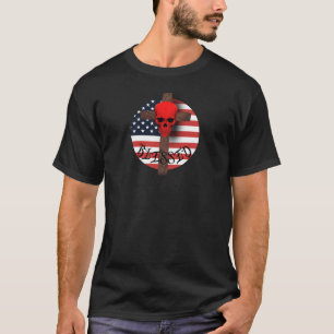 アメリカ国旗+十字架+赤いドクロ+愛国主義 1776 Tシャツ