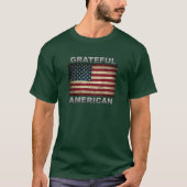 アメリカ国旗-恩恵を受けるアメリカ人 Tシャツ (正面)