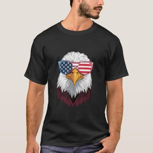 アメリカ国旗 愛国ハクトウワシ 7月4日 Tシャツ (正面)