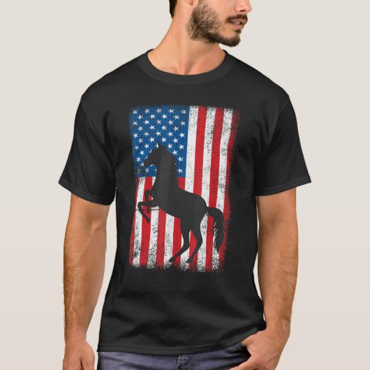 アメリカ国旗 馬 愛国心 7月4日 乗馬 Tシャツ (正面)