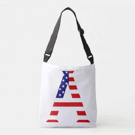 アメリカ国旗cbbcntに覆われたモノグラム クロスボディバッグ (正面)