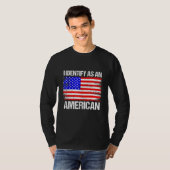 アメリカ国旗Iがアメリカ人と識別 Tシャツ (正面フル)