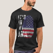 アメリカ国旗MのDna指紋に入ってる Tシャツ (正面)