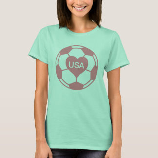 アメリカ女性サッカーチームを愛する Tシャツ