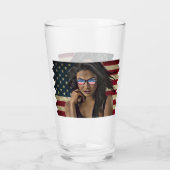 アメリカ女性動揺してアメリカ国旗 タンブラーグラス (裏面)