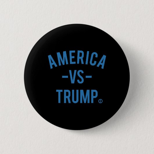 アメリカ対トランプ - アメリカ対トランプ _1 缶バッジ (正面)