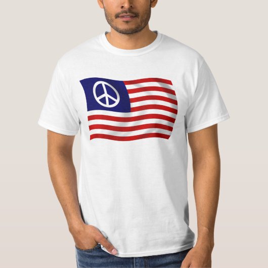 アメリカ平和のサインの旗プリントTシャツ Tシャツ (正面)