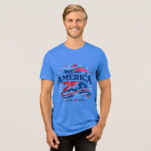 アメリカ建国250周年記念 1776–2026 トライブレンドTシャツ (正面全面)