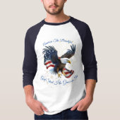 アメリカ愛国主義美しいシャツイーグル国旗 Tシャツ (正面)