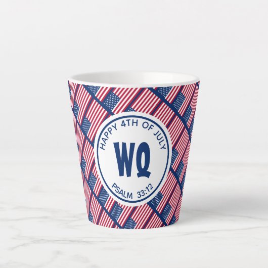 アメリカ愛国主義 |ハッピー4日（7月） |アメリカ国旗 カフェラテマグ (正面)