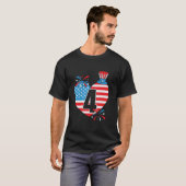 アメリカ愛国心のある7月4日米国国旗 Tシャツ (正面フル)