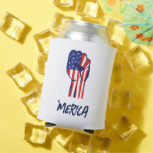 アメリカ愛国心を表現した『MERICA』ロゴと星条旗の拳のデザイン|アメリカ人の誇り