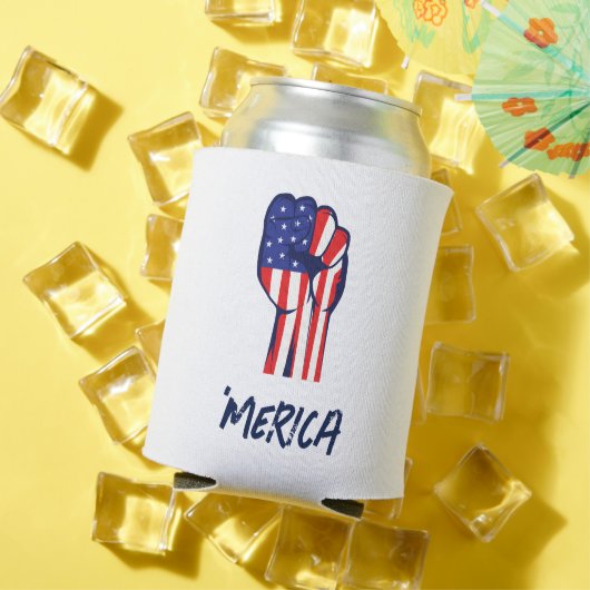 アメリカ愛国心を表現した『MERICA』ロゴと星条旗の拳のデザイン|アメリカ人の誇り 缶クーラー (インサイチュ 夏)