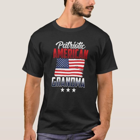 アメリカ愛国的なアメリカおばあちゃんアメリカ愛国的な祖母 Tシャツ (正面)