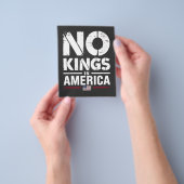 アメリカ愛国的なアメリカ国旗に王はいない チラシ (手)