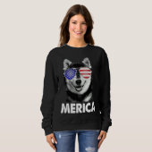 アメリカ愛国的なメリカシベリアのハスキー犬アメリカ スウェットシャツ (正面フル)