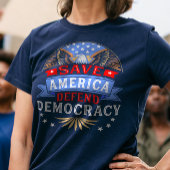 アメリカ救が民主主義を守る Tシャツ