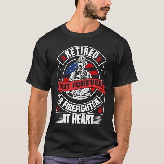 アメリカ消防士退職アメリカ国旗の引退Fi Tシャツ (正面)