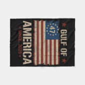 アメリカ湾Est 2025 47th American Flag Gu フリースブランケット (正面(横))