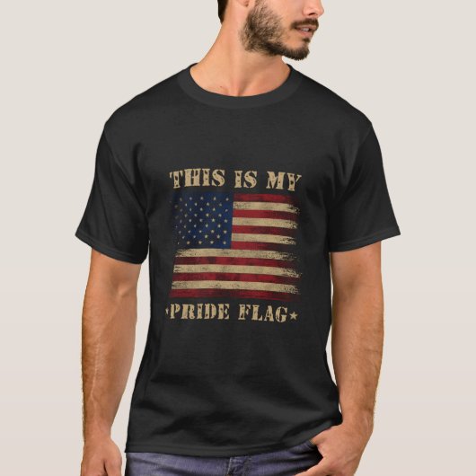 アメリカ独立記念日のプライドフラグ Tシャツ (正面)