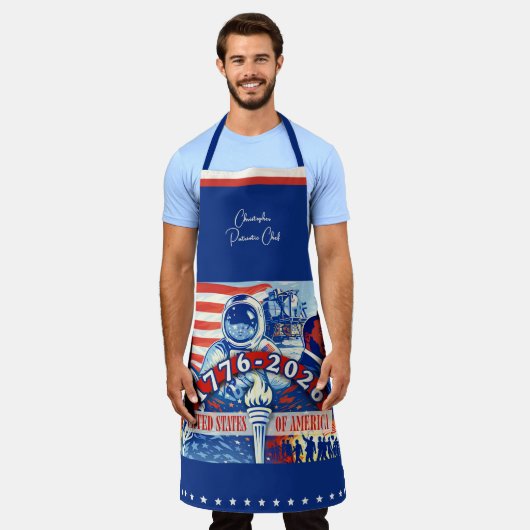 アメリカ独立250周年記念パーソナライズド エプロン (着用した状態)