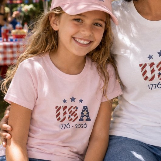 アメリカ生誕250周年 1776年 2026年 ピンク Tシャツ