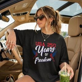 アメリカ生誕250周年 1776-2026 グラフィックファイアーワーク Tシャツ