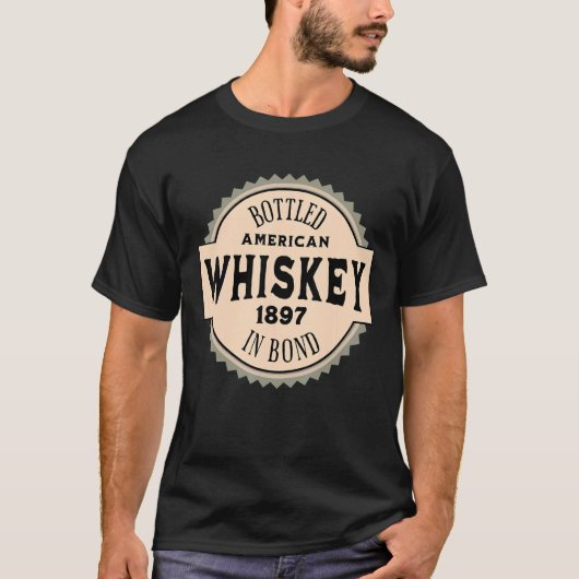 アメリカ産のウイスキーを瓶詰めにしたボンド Tシャツ (正面)