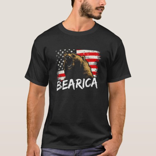 アメリカ産のヒラメクールグマ愛国USA 4 Tシャツ (正面)
