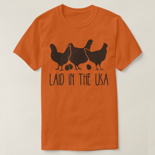 アメリカ産チキンおもしろい農家Tシャツ Tシャツ (デザイン正面)