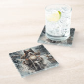 アメリカ秋田犬がオートバイクリスマスにライディング ガラスコースター (アングル)