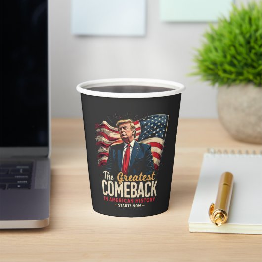 アメリカ素晴らし史のトランプでの復帰 紙コップ (インサイチュ)