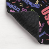 アメリカ語を表す色付きの単語のコレクション マウスパッド (コーナー)