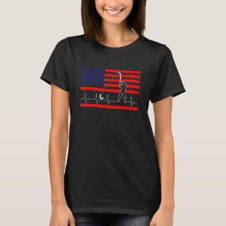アメリカ釣り愛国者 7月4日 パトリオフィッシングハートビート Tシャツ