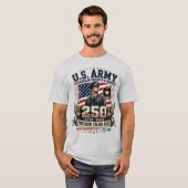 アメリカ陸軍 "自由は強く立つ" 7月4日 Tシャツ (正面フル)