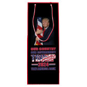 アメリカ2024年のファーストトランプ ワインギフトバッグ (裏面)