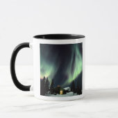 アメリカ、アラスカ、チェナ熱春。オーロラ マグカップ (左)