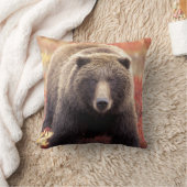 アメリカ、アラスカ、デナリNPメスGrizzly Bear クッション (ブランケット)