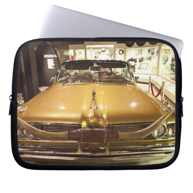 アメリカ、アラバマ、トスクンビア。アラバマミュージックホール4 ラップトップスリーブ (正面)