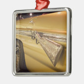 アメリカ、アラバマ、トスクンビア。アラバマミュージックホール メタルオーナメント (左)