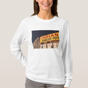 アメリカ, アリゾナ州, ルプトン, ネイティブアメリカン Tシャツ