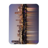 アメリカ、イリノイ、シカゴの夕暮れ時のスカイライン マグネット (縦)