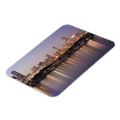 アメリカ、イリノイ、シカゴの夕暮れ時のスカイライン マグネット (左側)