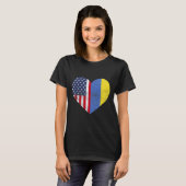 アメリカ・ウクライナの二重国籍 アメリカとウクライナのハート Tシャツ (正面フル)