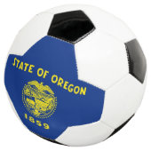 アメリカ・オレゴン州旗を掲げる愛国的なサッカーボール サッカーボール (3/4)