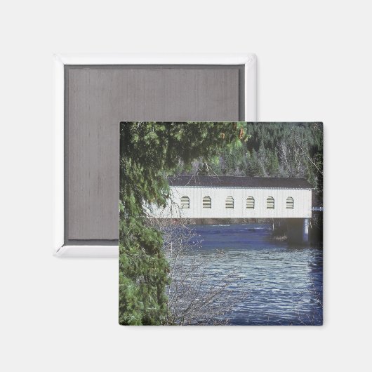 アメリカ、オレゴン。~を横切る拾い上げ マグネット (正面/裏面)