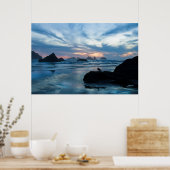 アメリカ、オレゴン、バンドンビーチ。岩の上のカモメ ポスター (キッチン)