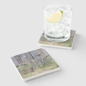 アメリカ、オレゴン、ベンド。老朽化した自転車 ストーンコースター (横)