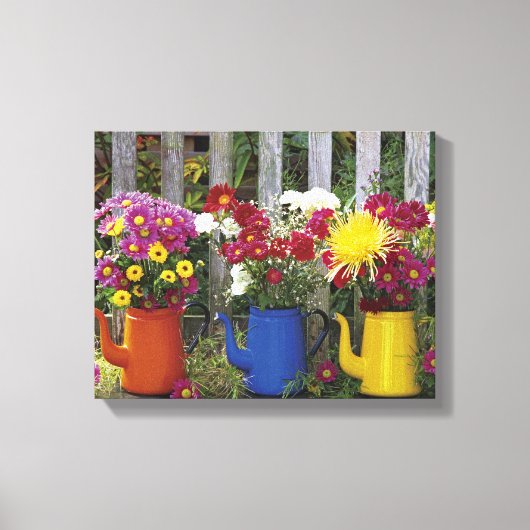 アメリカ、オレゴン、ポートランド。アンティークエナメル キャンバスプリント (正面)