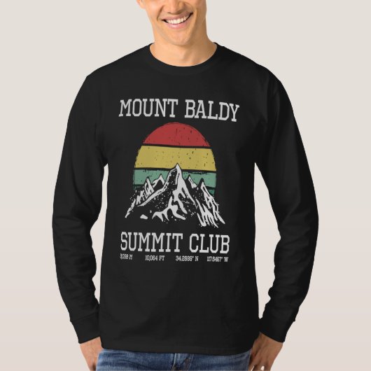 アメリカ カリフォルニア州のマウントバルディ山頂サミットクラブハイキング Tシャツ (正面)
